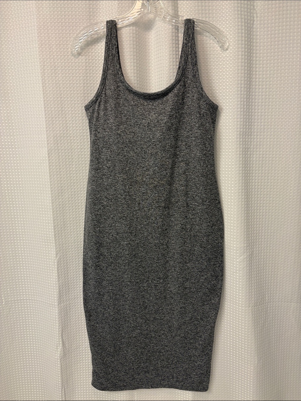 Vuori Halo Essentials Dress ~ Medium ~ Charcoal Heather Grey